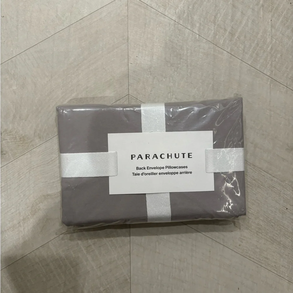 NWT Parachute Cotton Percale Pillowcases King